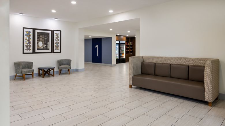<b>Holiday Inn Express & Suites Augusta Exterior</b>. Images powered by <a href="https://www.leonardoworldwide.com/" title="Leonardo Worldwide" target="_blank">Leonardo</a>.