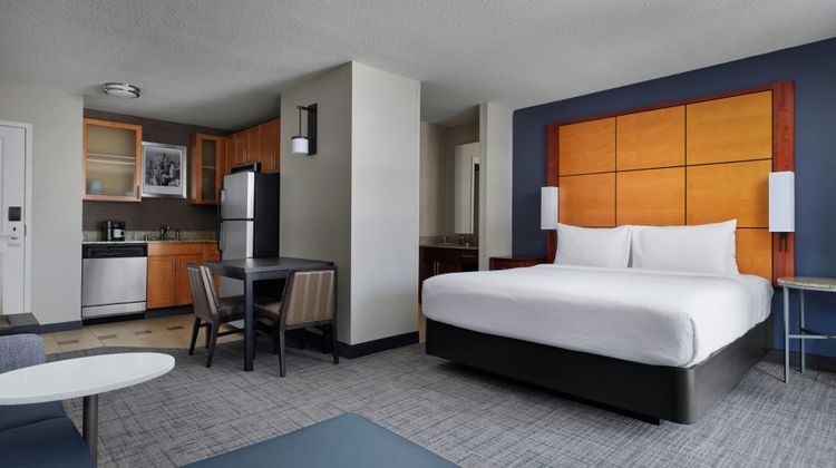 Residence Inn Chicago Downtown/River N Suite