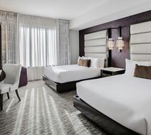 Ambassador Hotel, Autograph Collection Room