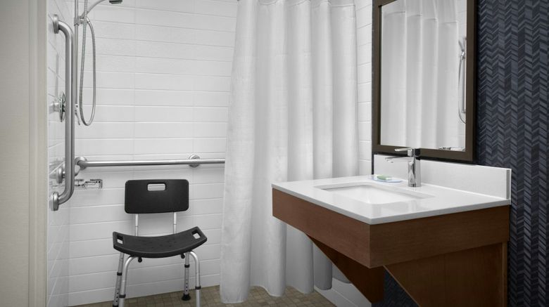 <b>Fairfield Inn & Suites Rogers Room</b>. Images powered by <a href="https://www.leonardoworldwide.com/" title="Leonardo Worldwide" target="_blank">Leonardo</a>.
