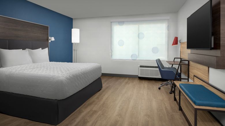 <b>Tru by Hilton Joliet Room</b>. Images powered by <a href="https://www.leonardoworldwide.com/" title="Leonardo Worldwide" target="_blank">Leonardo</a>.