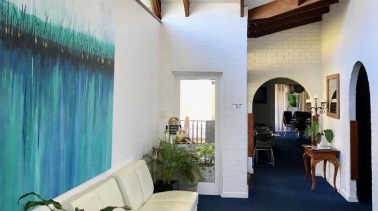 Kingsley Motel Lobby
