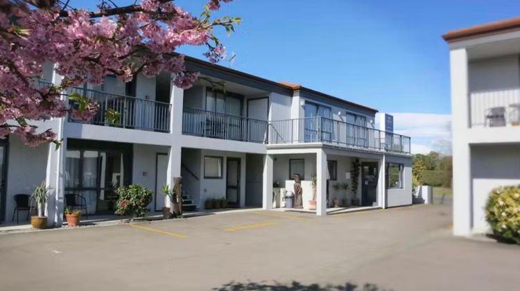 Ascot Motor Inn Exterior