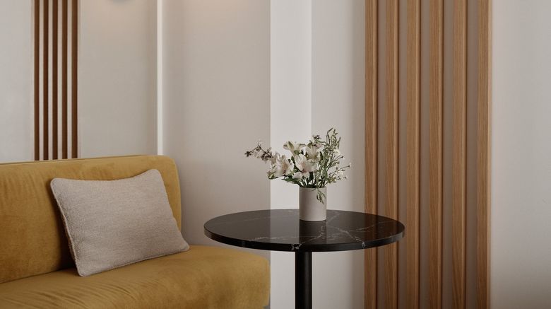 <b>Bob W Munich Freiheit Room</b>. Images powered by <a href="https://www.leonardoworldwide.com/" title="Leonardo Worldwide" target="_blank">Leonardo</a>.