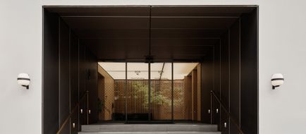 Bob W Munich Schwabing Exterior