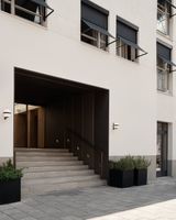 Bob W Munich Schwabing