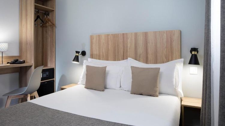 Hotel Moulin Vert Room