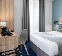 Hotel Moulin Vert Room
