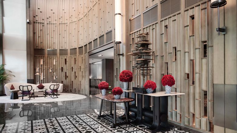 <b>HUALUXE Science Hall Lobby</b>. Images powered by <a href="https://www.leonardoworldwide.com/" title="Leonardo Worldwide" target="_blank">Leonardo</a>.