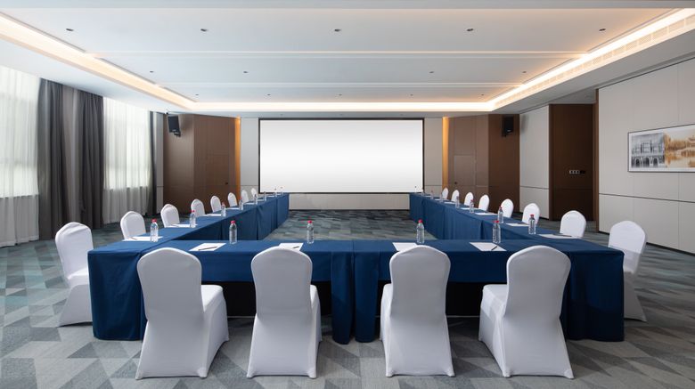 <b>Hampton Hilton YZY West Railway Meeting</b>. Images powered by <a href="https://www.leonardoworldwide.com/" title="Leonardo Worldwide" target="_blank">Leonardo</a>.