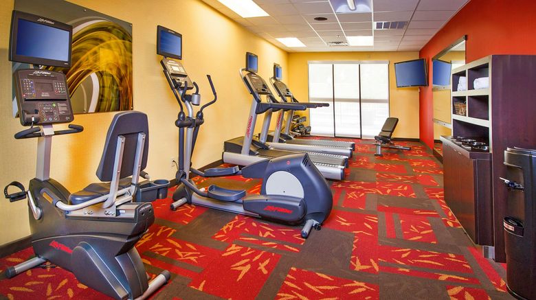 <b>Courtyard N. Charleston Airport/Coliseum Health Club</b>. Images powered by <a href="https://www.leonardoworldwide.com/" title="Leonardo Worldwide" target="_blank">Leonardo</a>.