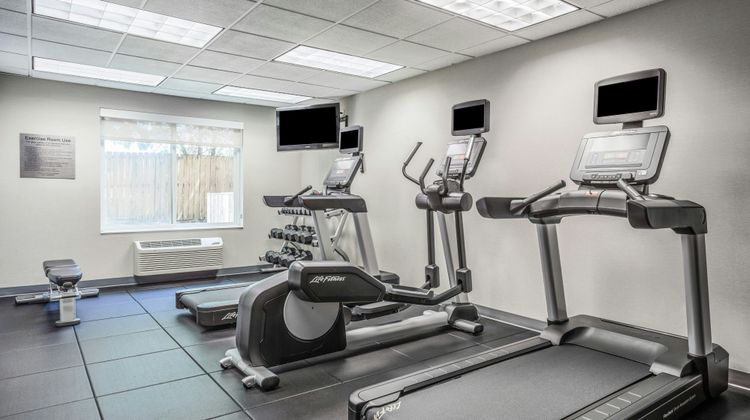 Fairfield Inn by Marriott/NW Health Club