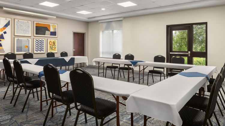 Holiday Inn Express Brockville Meeting