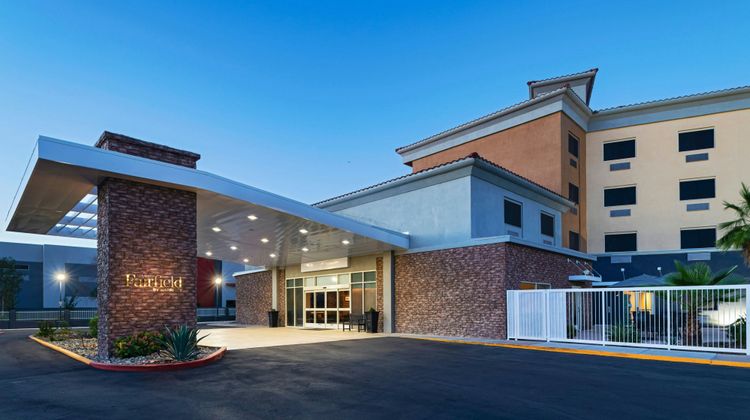 Fairfield Inn Phoenix West Chandler Exterior