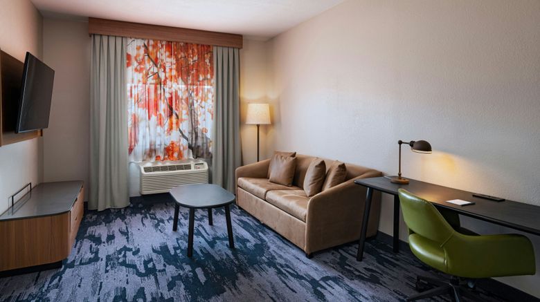<b>Fairfield Inn Phoenix West Chandler Room</b>. Images powered by <a href="https://www.leonardoworldwide.com/" title="Leonardo Worldwide" target="_blank">Leonardo</a>.