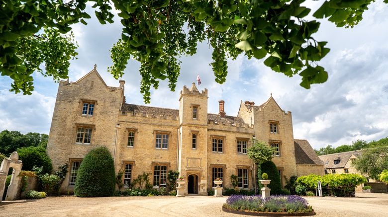 <b>The Manor at Weston-on-the-Green Exterior</b>. Images powered by <a href="https://www.leonardoworldwide.com/" title="Leonardo Worldwide" target="_blank">Leonardo</a>.