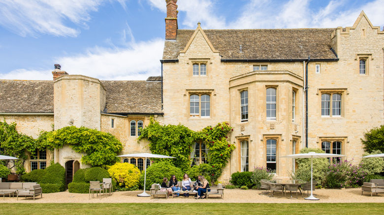 <b>The Manor at Weston-on-the-Green Exterior</b>. Images powered by <a href="https://www.leonardoworldwide.com/" title="Leonardo Worldwide" target="_blank">Leonardo</a>.