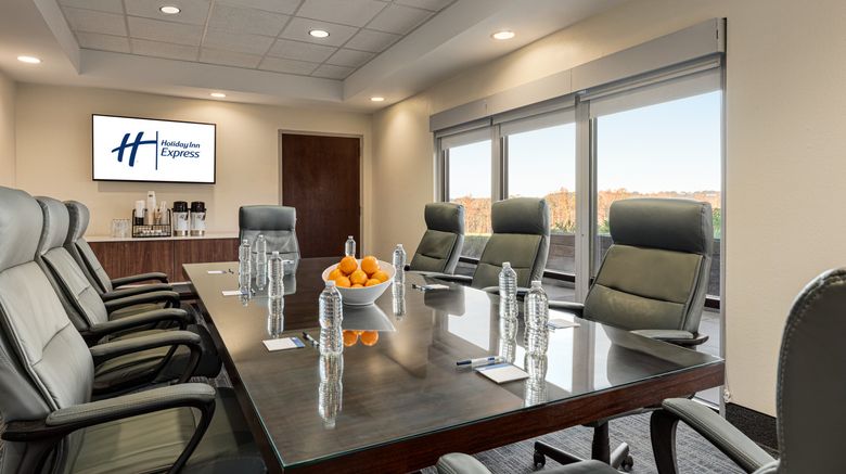 <b>Holiday Inn Express Lexington NW Meeting</b>. Images powered by <a href="https://www.leonardoworldwide.com/" title="Leonardo Worldwide" target="_blank">Leonardo</a>.