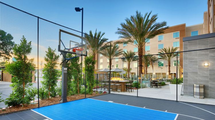 TownePlace Suites Los Angeles LAX Recreation