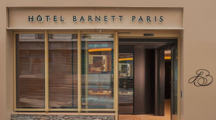 HOTEL BARNETT Exterior