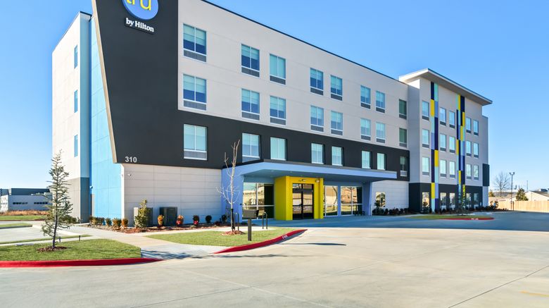 <b>Tru by Hilton Rogers Bentonville Exterior</b>. Images powered by <a href="https://www.leonardoworldwide.com/" title="Leonardo Worldwide" target="_blank">Leonardo</a>.