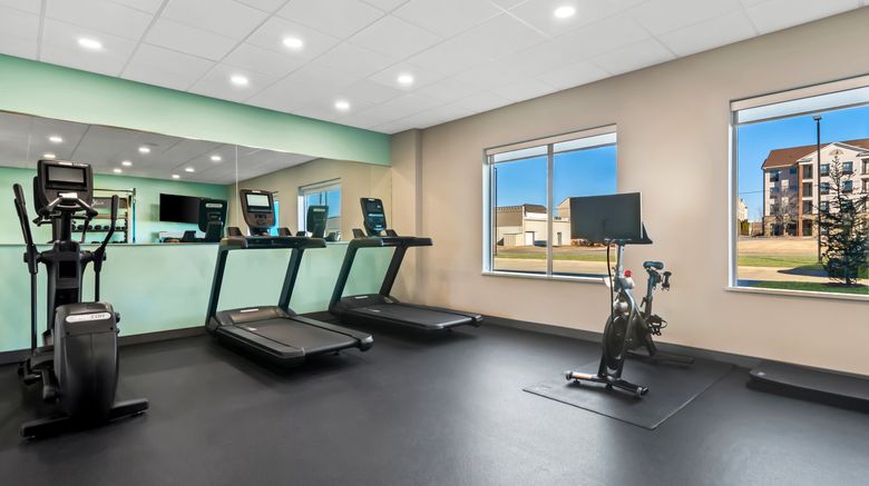 <b>Tru by Hilton Rogers Bentonville Health Club</b>. Images powered by <a href="https://www.leonardoworldwide.com/" title="Leonardo Worldwide" target="_blank">Leonardo</a>.