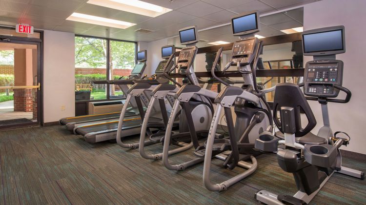 Courtyard Dulles Town Center Health Club