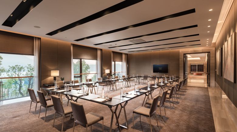 <b>Conrad Hangzhou Tonglu Meeting</b>. Images powered by <a href="https://www.leonardoworldwide.com/" title="Leonardo Worldwide" target="_blank">Leonardo</a>.