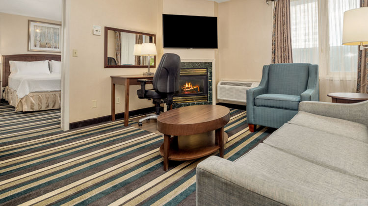 Holiday Inn Conference Centre Suite