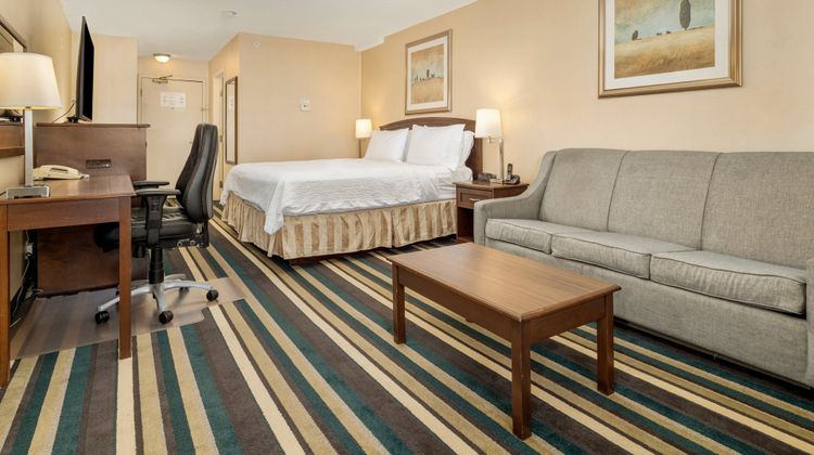 Holiday Inn Conference Centre Room