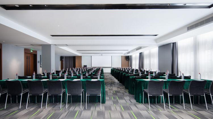Hampton by Hilton Hongqiao Jiuting Meeting