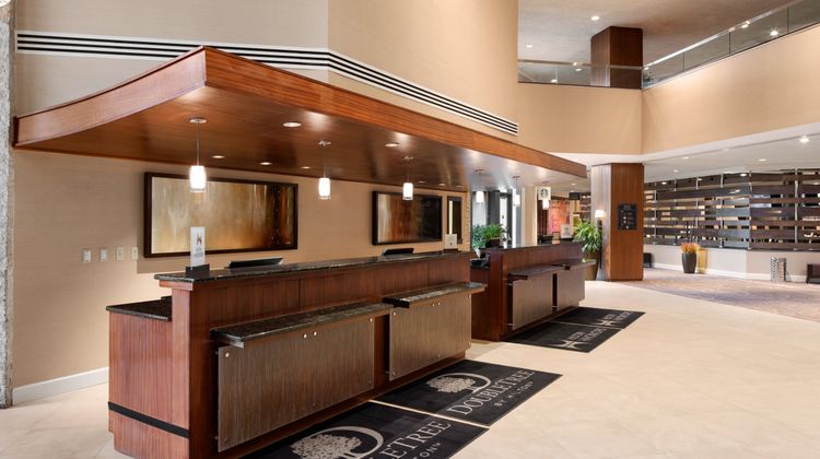 Doubletree Somerset Hotel Lobby