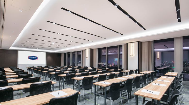 <b>Hampton ZGN Xiaolan Meeting</b>. Images powered by <a href="https://www.leonardoworldwide.com/" title="Leonardo Worldwide" target="_blank">Leonardo</a>.