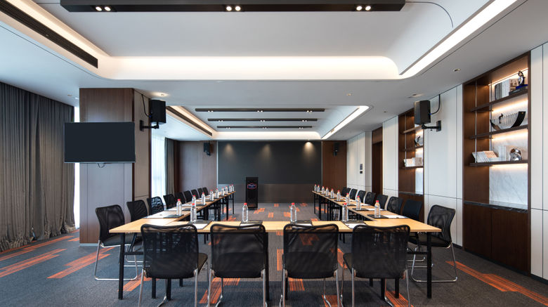 <b>Hampton Inn Xiaoshan Jiangnan Tech City Meeting</b>. Images powered by <a href="https://www.leonardoworldwide.com/" title="Leonardo Worldwide" target="_blank">Leonardo</a>.