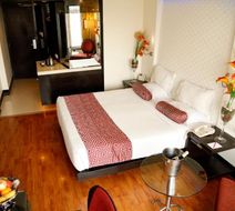 Yogi Midtown Hotel Suite