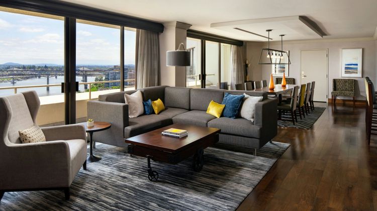 Portland Marriott Downtown Waterfront Suite