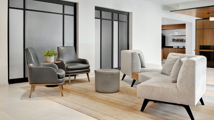 Marriott Saddle Brook Lobby