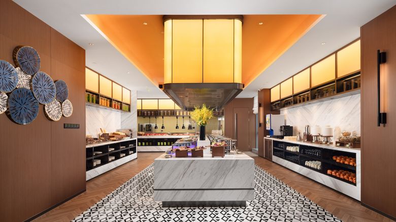 <b>Hampton Inn Liaobu Songshanhu Ave Restaurant</b>. Images powered by <a href="https://www.leonardoworldwide.com/" title="Leonardo Worldwide" target="_blank">Leonardo</a>.
