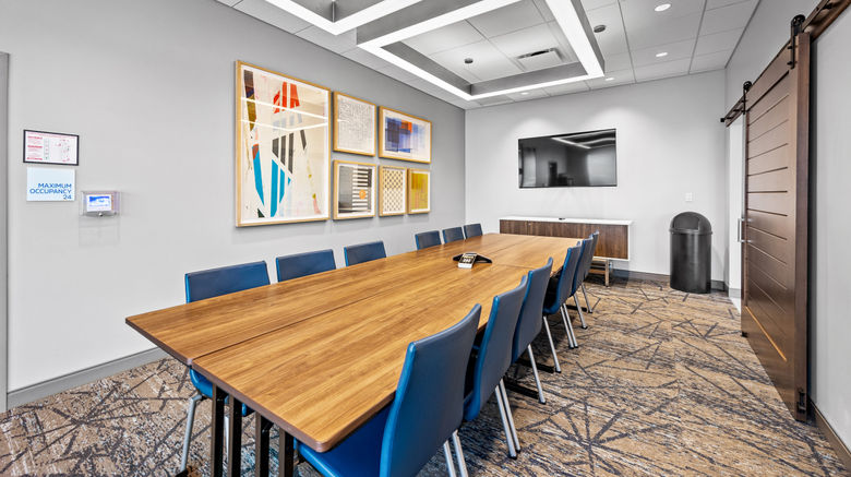 <b>Holiday Inn Express & Suites Marinette Meeting</b>. Images powered by <a href="https://www.leonardoworldwide.com/" title="Leonardo Worldwide" target="_blank">Leonardo</a>.