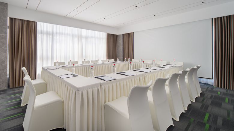 <b>Hampton Nanning Xingning Meeting</b>. Images powered by <a href="https://www.leonardoworldwide.com/" title="Leonardo Worldwide" target="_blank">Leonardo</a>.