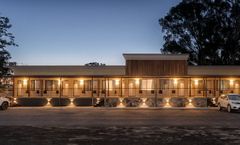 New Crossing Place Motel