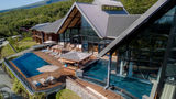 Diana Dea Lodge Exterior