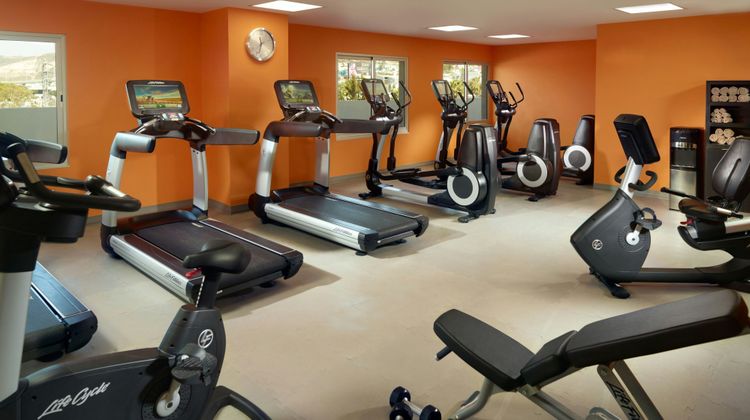 Courtyard by Marriott Queretaro Health Club