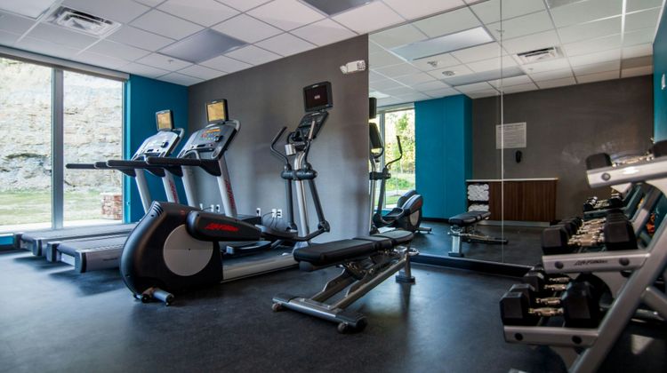 Fairfield Inn & Suites Cambridge Health Club