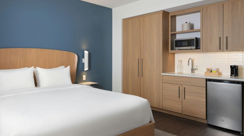 <b>Element Lenox Berkshires Room</b>. Images powered by <a href="https://www.leonardoworldwide.com/" title="Leonardo Worldwide" target="_blank">Leonardo</a>.