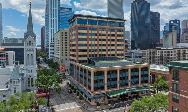 The Westin Houston Downtown Exterior