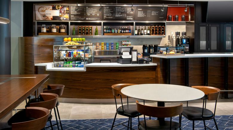 <b>Courtyard by Marriott Paramus Restaurant</b>. Images powered by <a href="https://www.leonardoworldwide.com/" title="Leonardo Worldwide" target="_blank">Leonardo</a>.