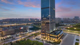 DoubleTree by Hilton Zhengzhou East Exterior