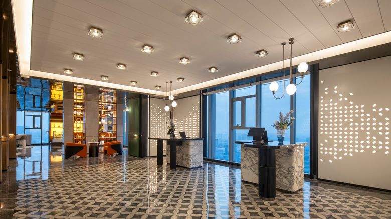 <b>Hampton Zhengzhou East Railway Station Lobby</b>. Images powered by <a href="https://www.leonardoworldwide.com/" title="Leonardo Worldwide" target="_blank">Leonardo</a>.