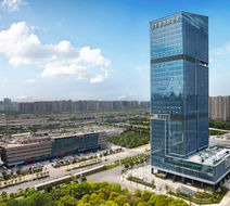 DoubleTree by Hilton Zhengzhou East Exterior